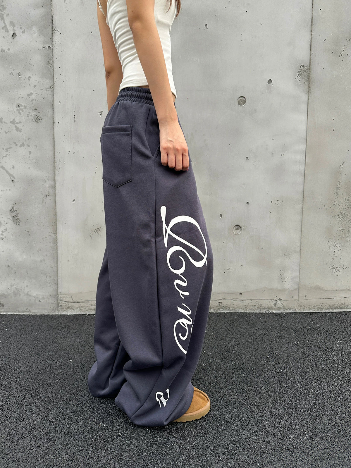 Unisex Letter Print Rivet Wide-Leg Drawstring Sweatpants