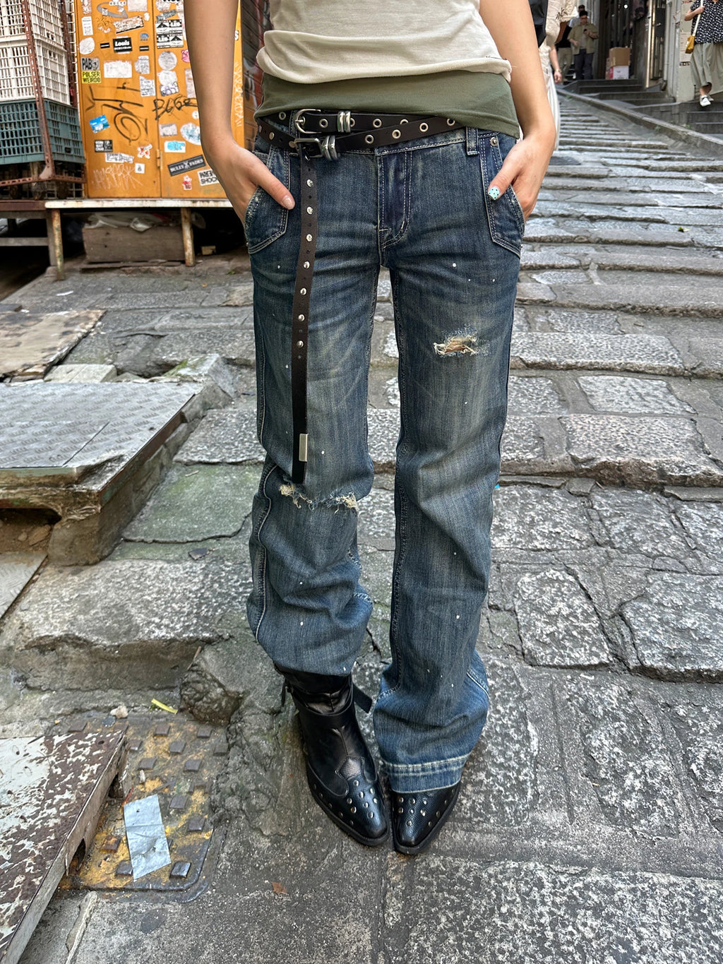 HABON American Style Washed Distressed Straight Leg Jeans