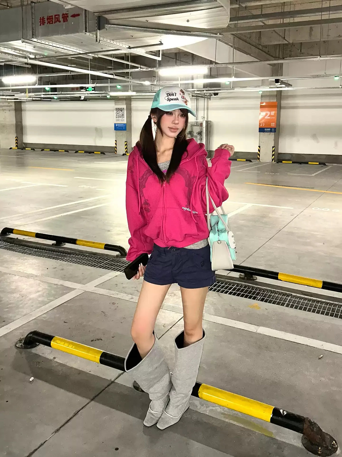 HABON Waffle Graphic Zip-Up Hoodie